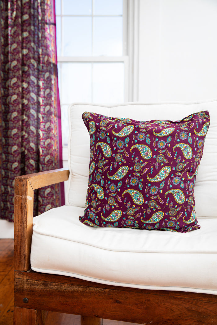 Floral pillow case in Purple