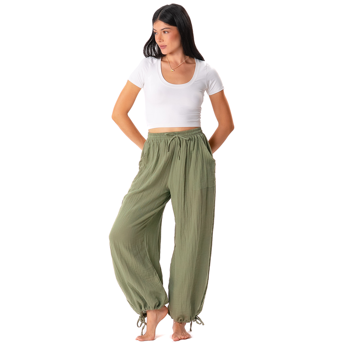 Seagrass Adventure Cargo Pants, front standing