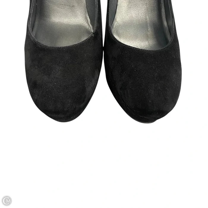Shoes Designer By Stuart Weitzman In Black, Size: 10