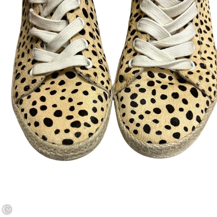 Shoes Sneakers By Dolce Vita In Animal Print, Size: 8