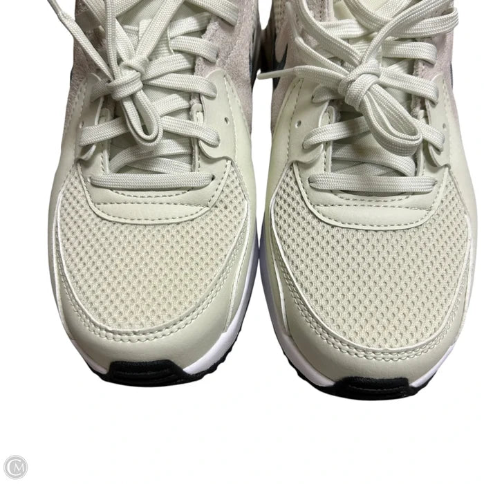 Shoes Sneakers By Nike In Cream & Green, Size: 6.5