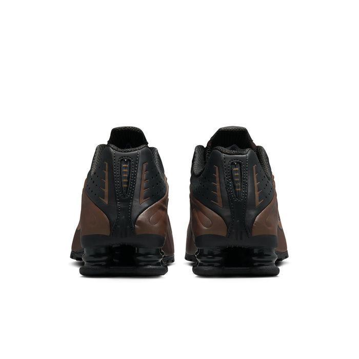 Shox R4 Off Noir & Ironstone