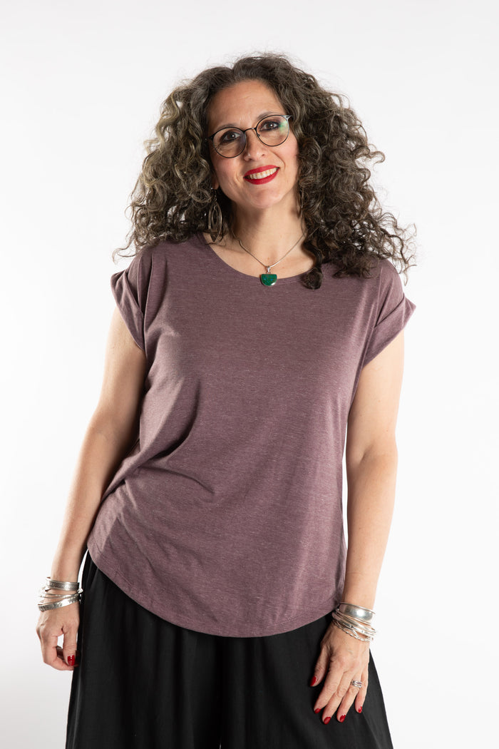 Susan is wearing the Smooth Sailing T in Violet in M/L