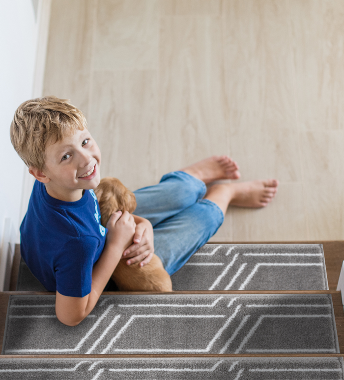 Stair Treads Rug 9"x28" Plaza Collection | Gray & White