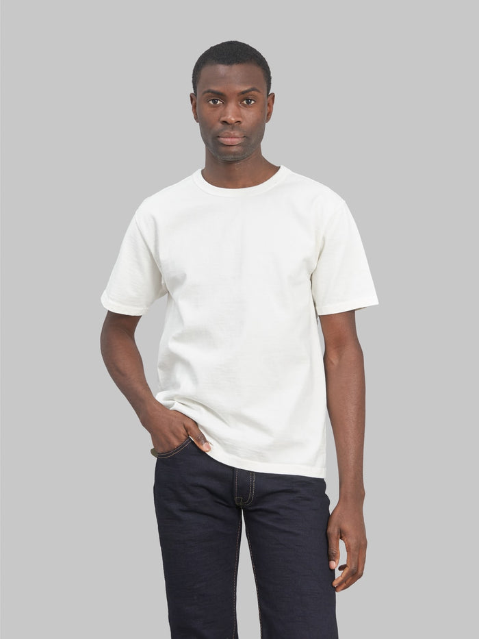 Studio. DArtisan 9913 Loopwheel TShirt White model front fit