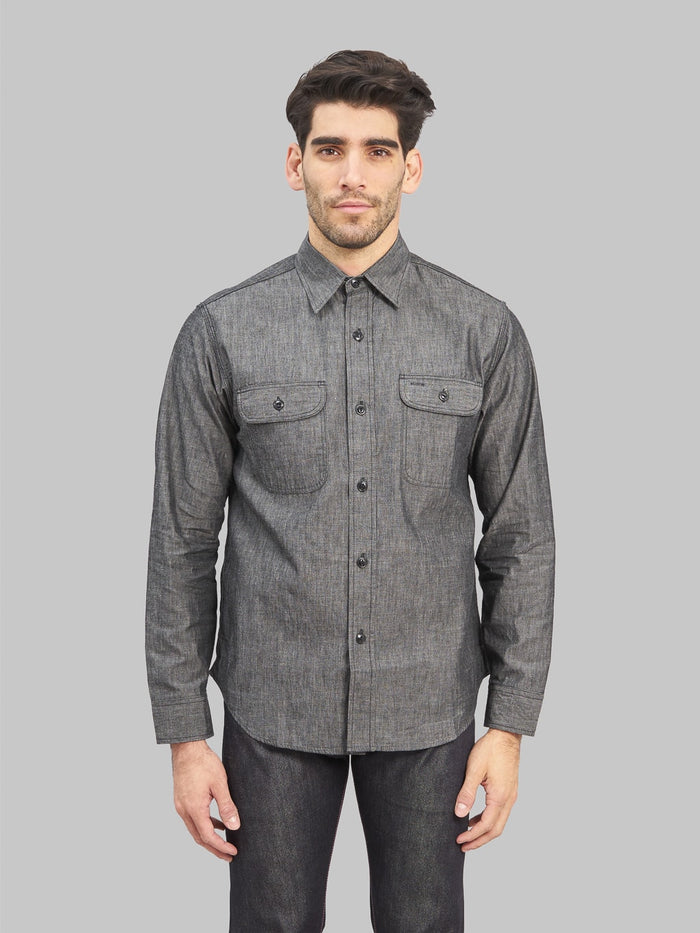 Sugar Cane Black Chambray Work Shirt model front fit