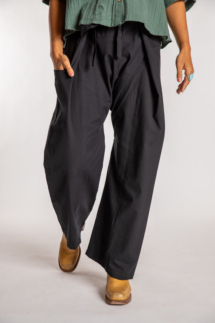 Black / One Size