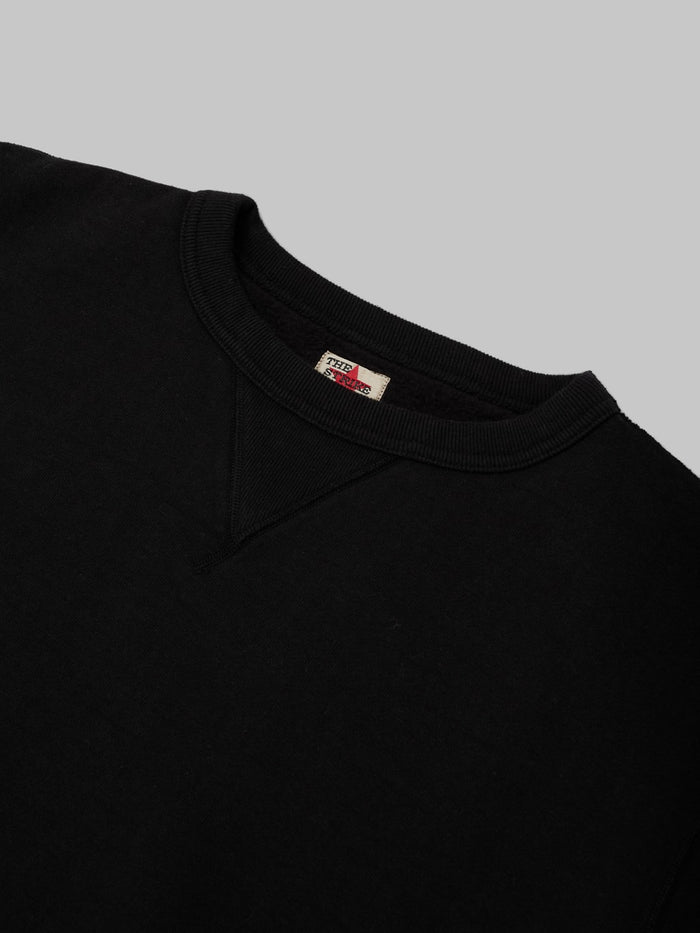 the strike gold loopwheeled sweatshirt black crew neck