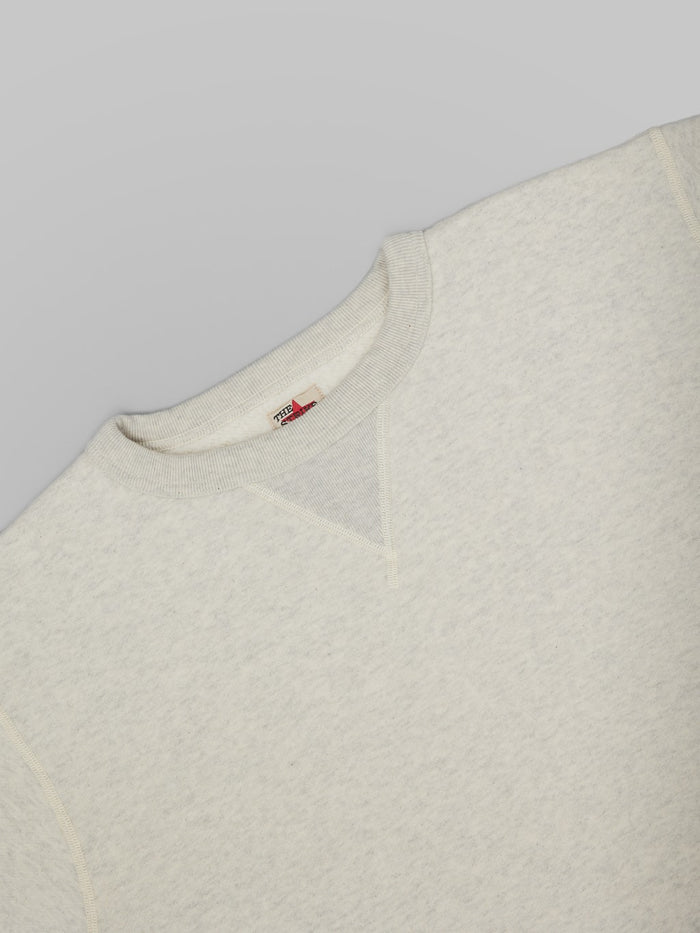 the strike gold loopwheeled sweatshirt oatmeal  collar v seam