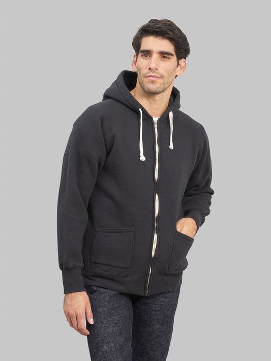 the strike gold zip hoodie black model front fit