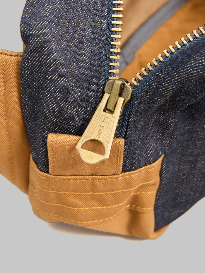 UES Body Bag Denim closeup