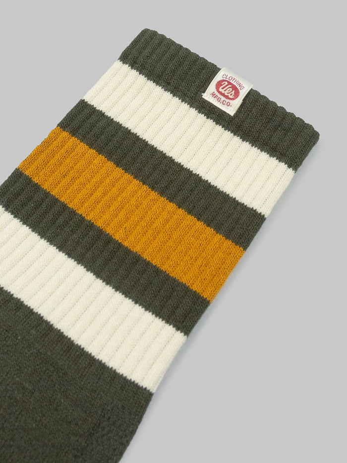 UES Boot Socks olive logo