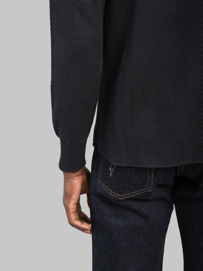 UES Double Honeycomb Thermal T-Shirt Black hem