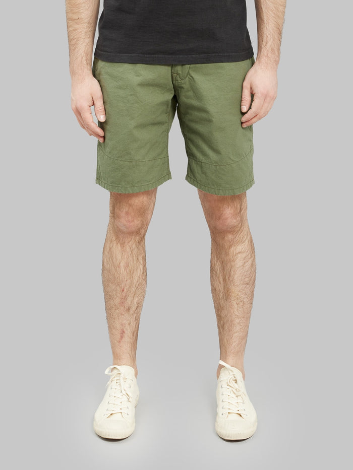 UES Duck Canvas Short Pants Olive model front fit