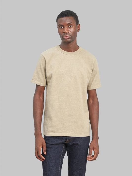 Ues slub nep short leeve t-shirt beige model front fit