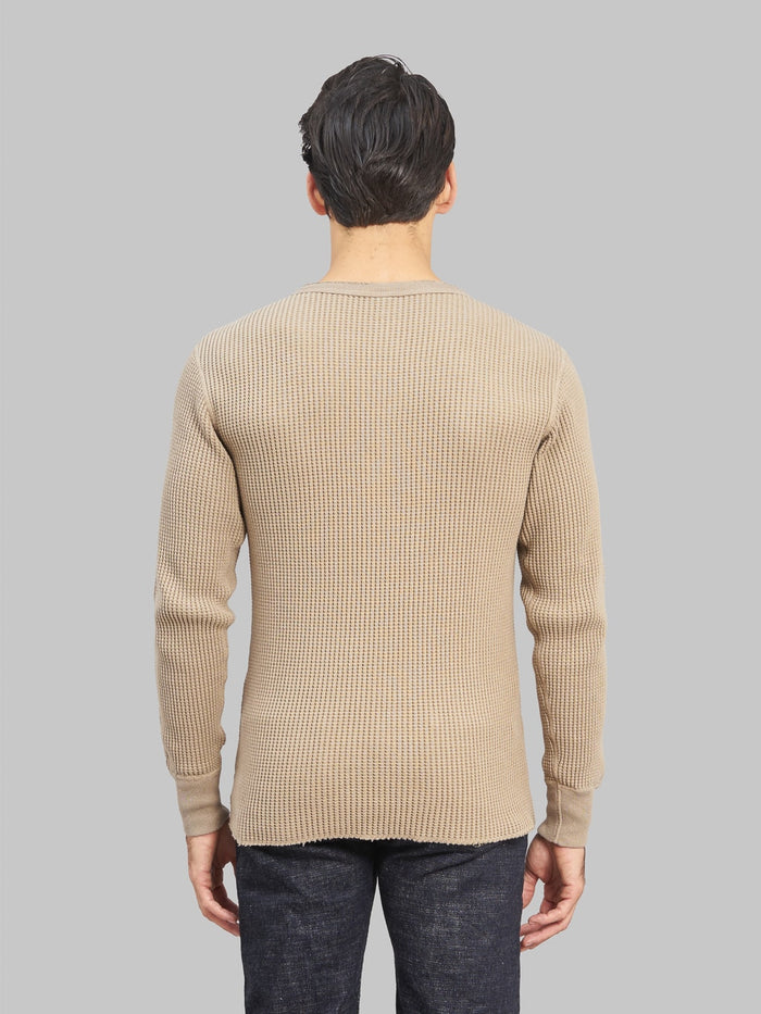 UES Thermal Big Waffle Henley TShirt Beige  model back fit