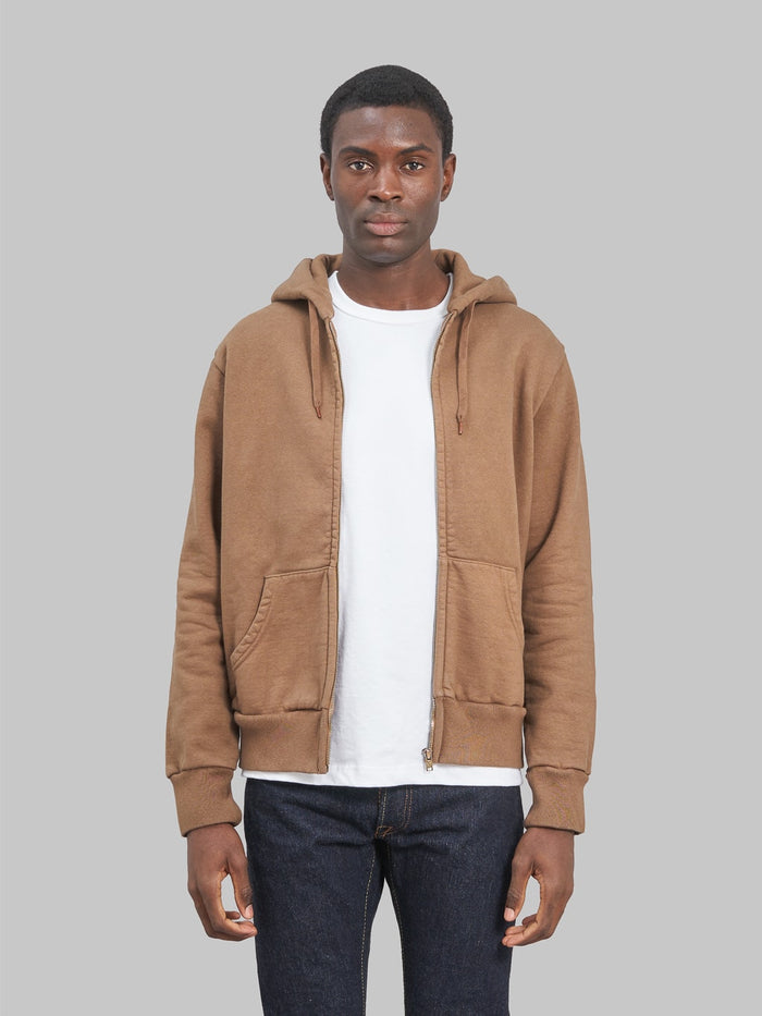 UES Zip Parka Brown styled