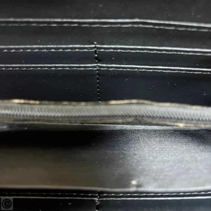Wallet Size: Medium
