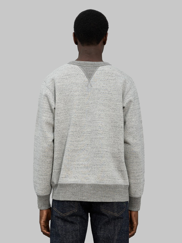 Whitesville Loopwheel Sweatshirt heather grey model back fit
