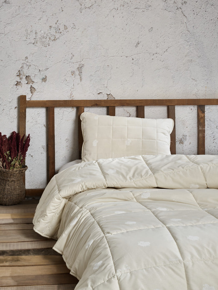 Wool Comforter